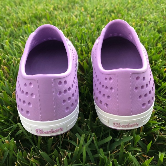 NWOT✨ Perforated slip on sneakers - Picture 4 of 5